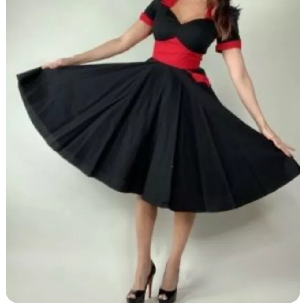 Hell Bunny Vixen Size L Housewife Modcloth Dress Rockabilly Waitress